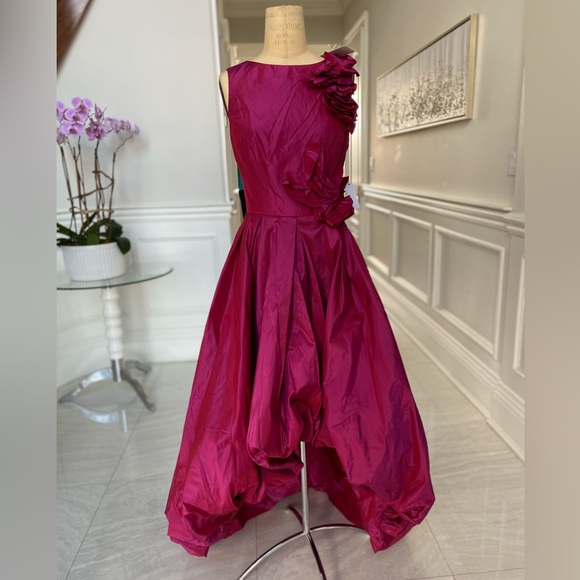 RICKIE FREEMAN FOR TERI JON
High-Low Taffeta Gown w/ Flower Applique - Picture 6 of 7